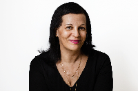 Emmanuelle Llop