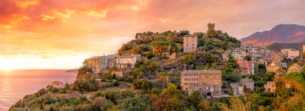Agriculture, territoire et développement durable. Analyse systémique d’une agriculture littorale sous pression touristique : l’exemple de la Balagne en Corse